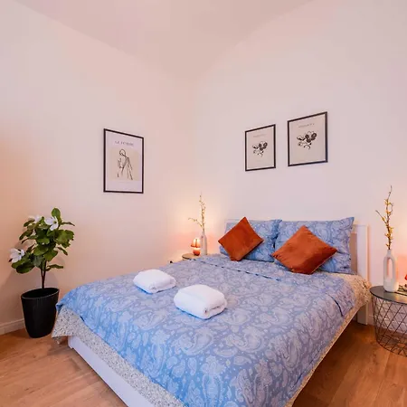 Retreat Boutique Prag