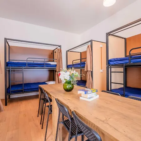 Retreat Boutique Hostel