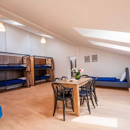 Hostel Retreat Boutique Prága