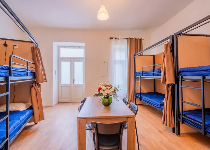 Hostel Retreat Boutique *